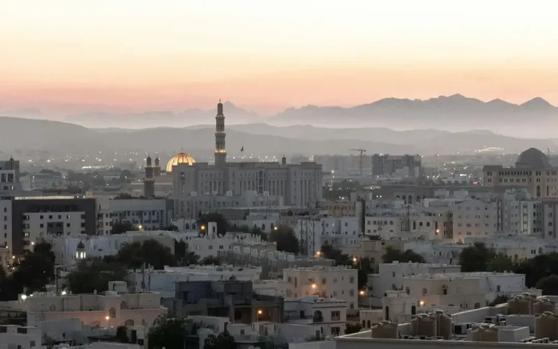 Muscat’s Souks and Spice Markets: A Sensory Exploration